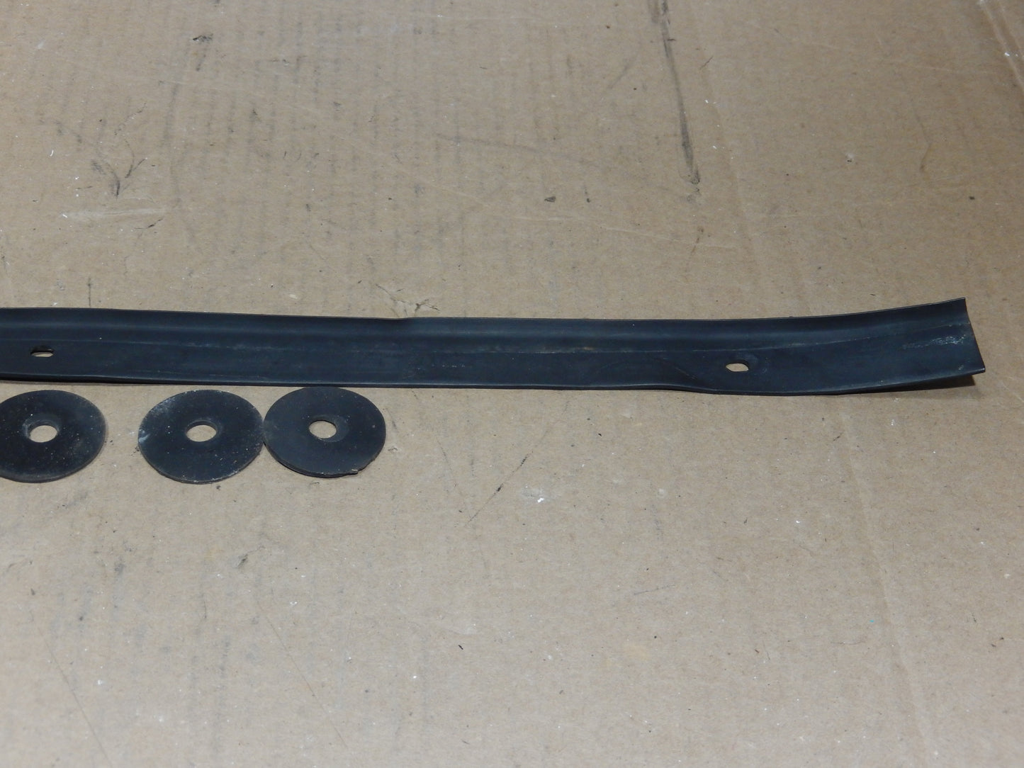 Datsun 240Z Window Glass Clamp Kit Complete