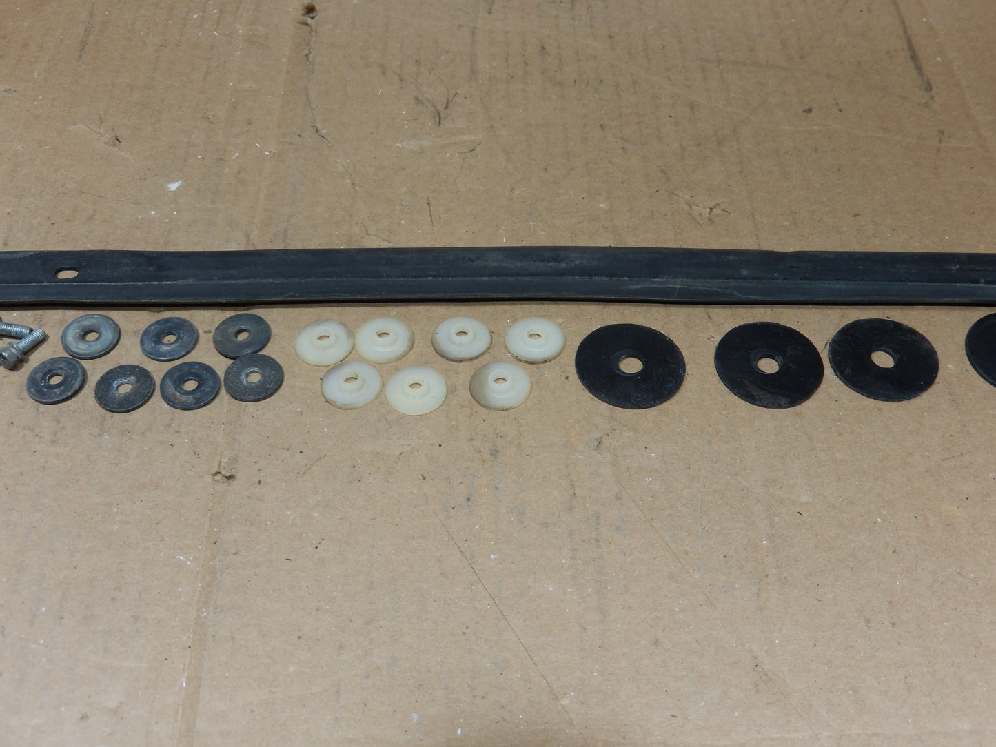 Datsun 260Z 280Z Window Glass Clamp Kit Complete