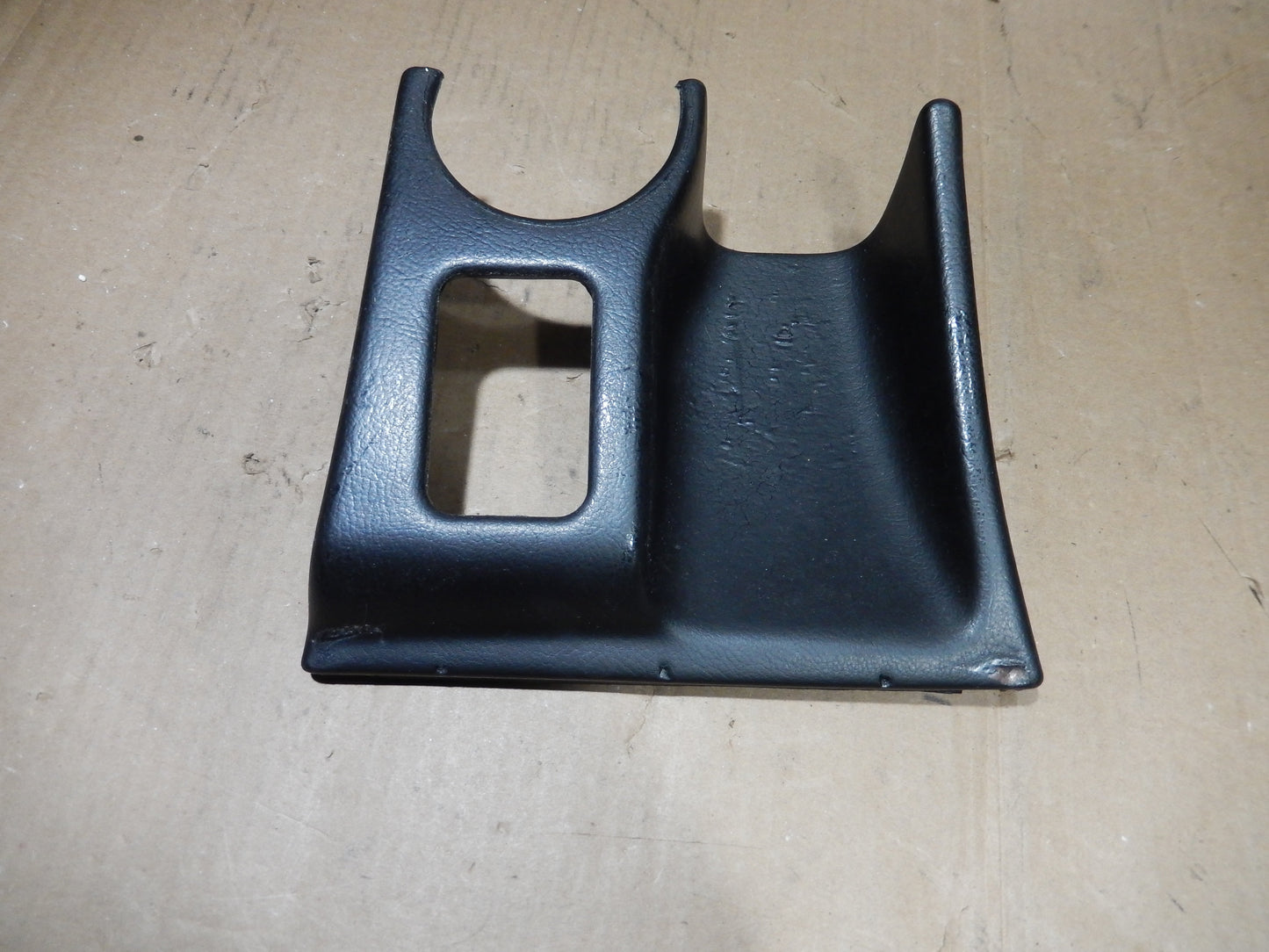 Maserati M139 Center Console Shift Switch and Cup Holder Panel