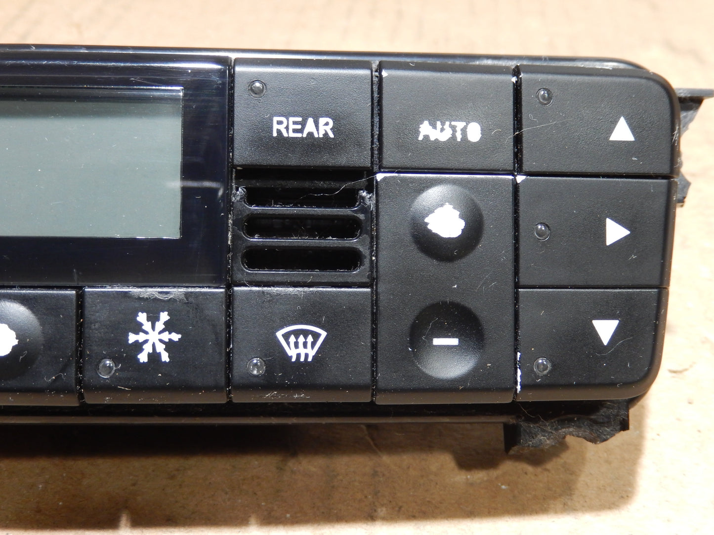 Maserati M139 Console Face Switch Panel