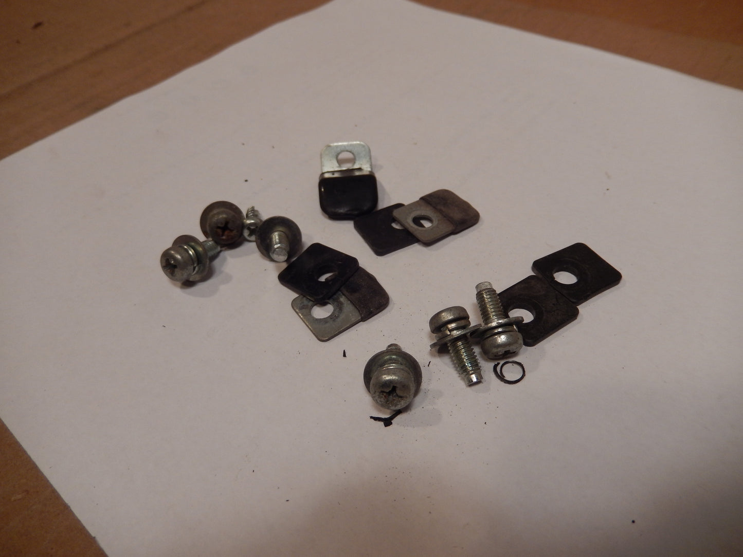 Datsun 240Z - 280Z Center Console Wire Harness Fasteners Set