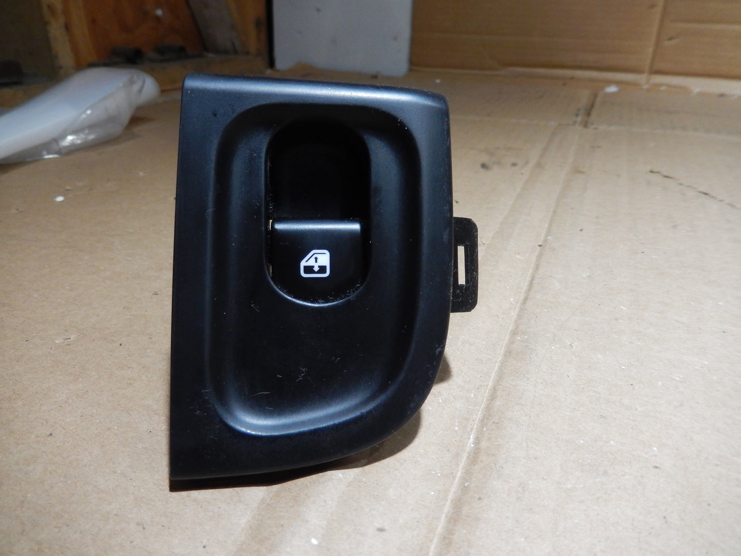 Maserati Quattroporte M-139 Drivers Side Window Switch