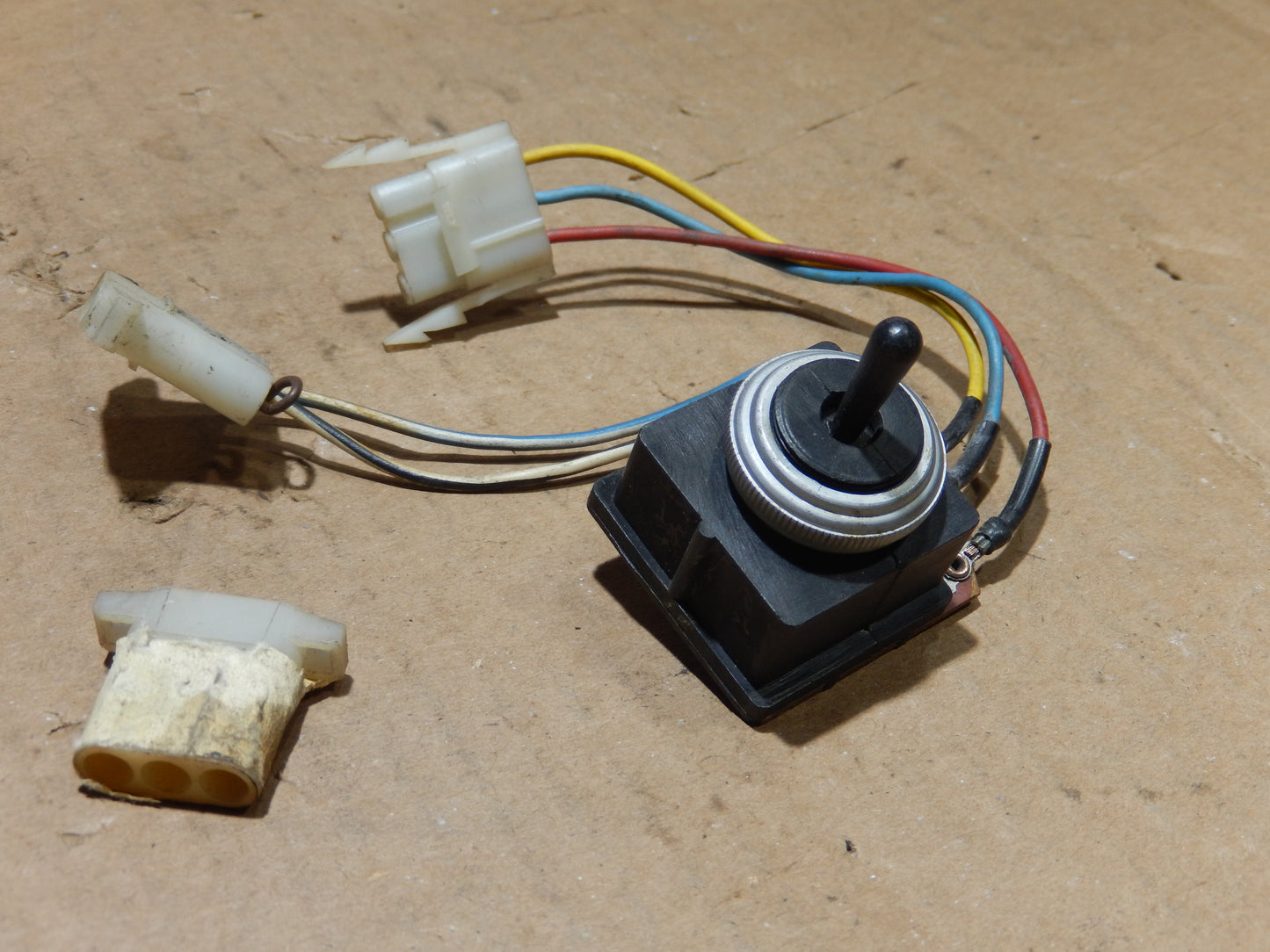 Maserati/ Ferrari Vita Loni Remote Mirror Servo Switch