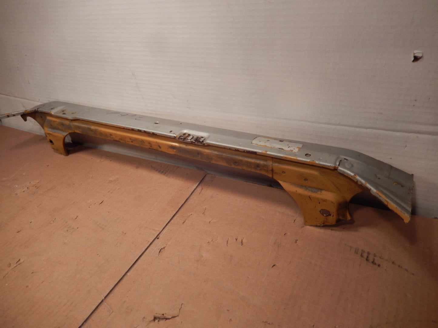 Datsun 240Z Front Top Cross Frame Body Cut