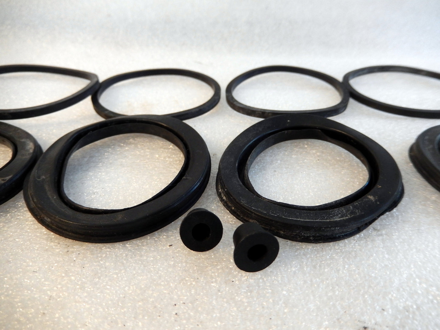 Datsun 280Z Caliper Seal Kit