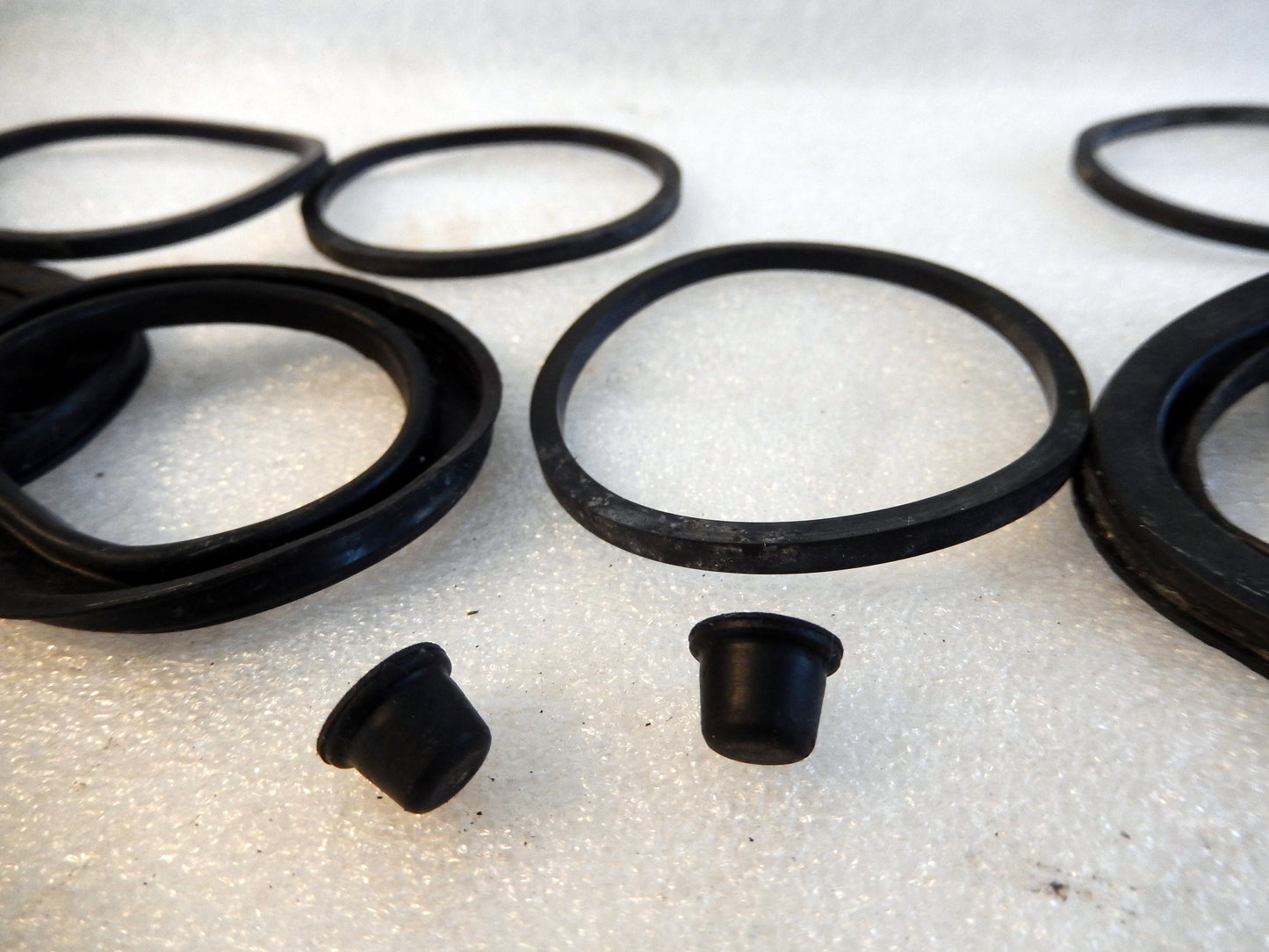 Datsun 280Z Caliper Seal Kit