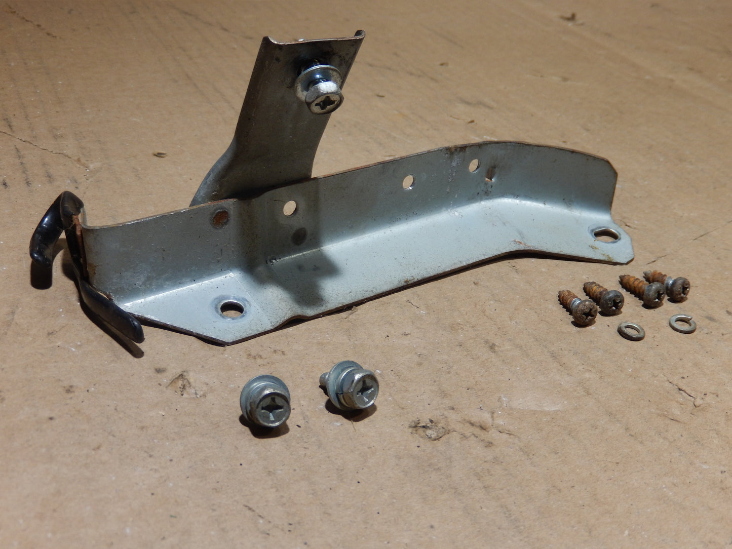 Datsun 280ZX Steering Wheel Relay Bracket