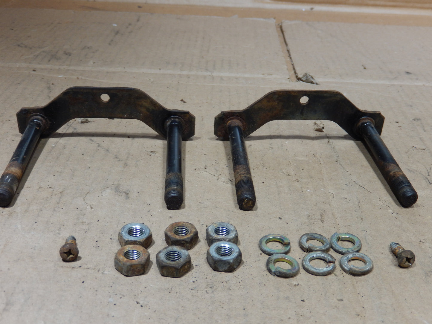 Datsun 280ZX Front Suspension Cross Bar Mounting Set