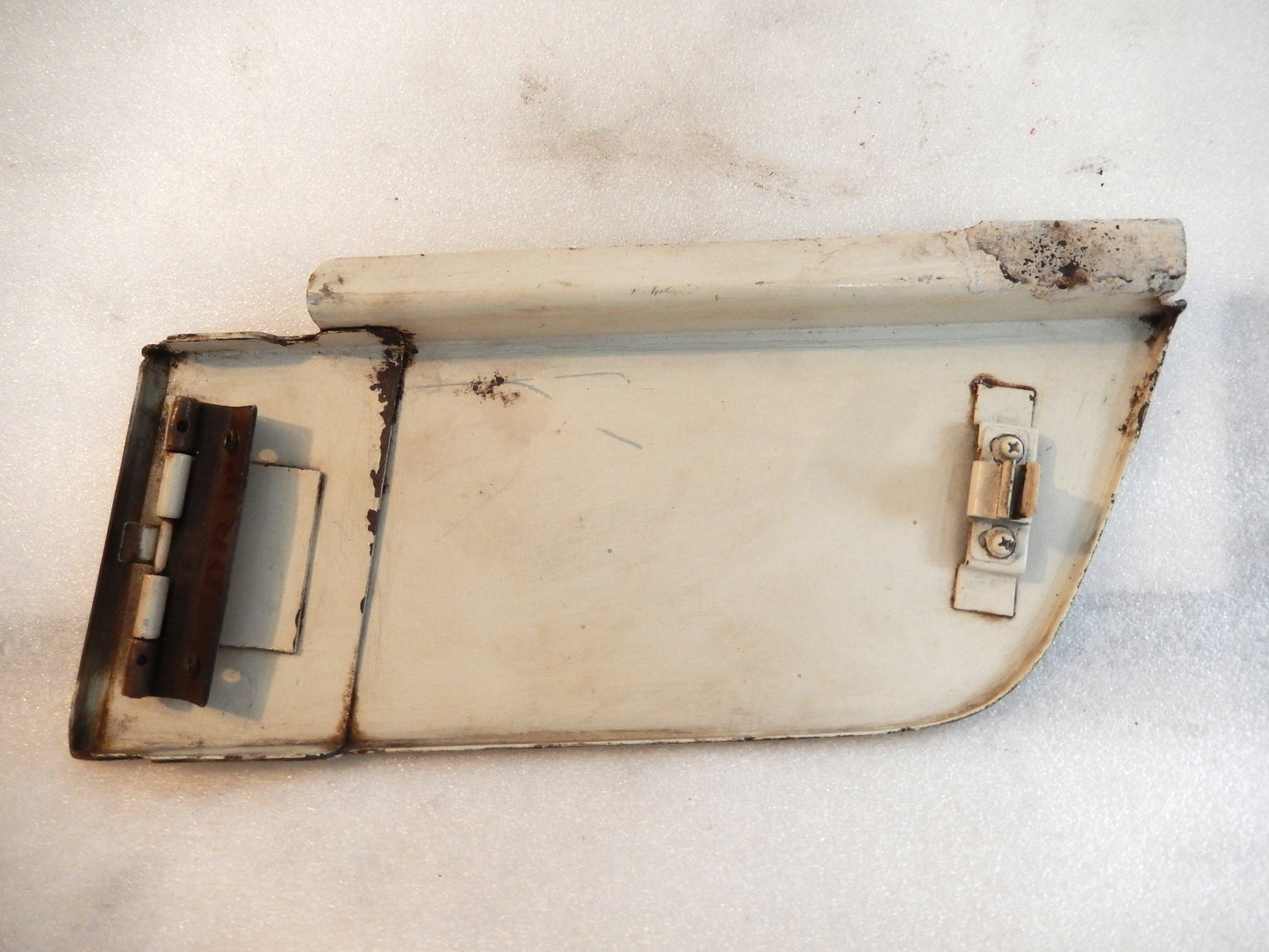 Datsun 240Z - 280Z Driver Side Hood Inspection Hatch