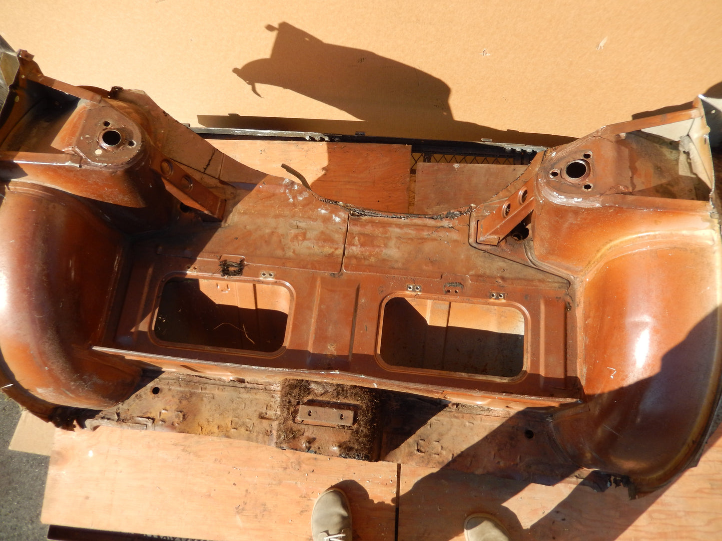 Datsun 240Z 1972 Interior Deck Body Cut