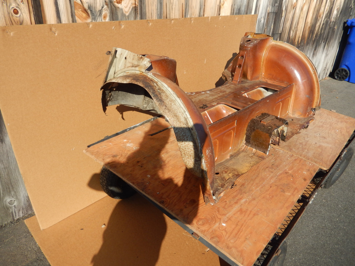 Datsun 240Z 1972 Interior Deck Body Cut