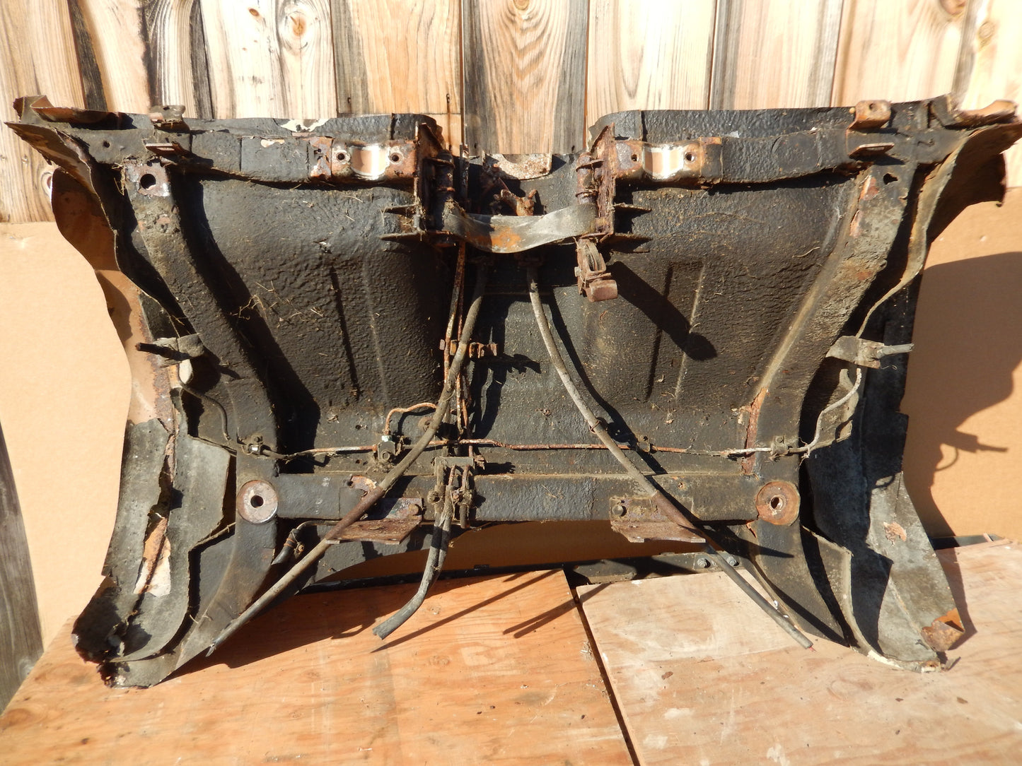 Datsun 240Z 1972 Interior Deck Body Cut