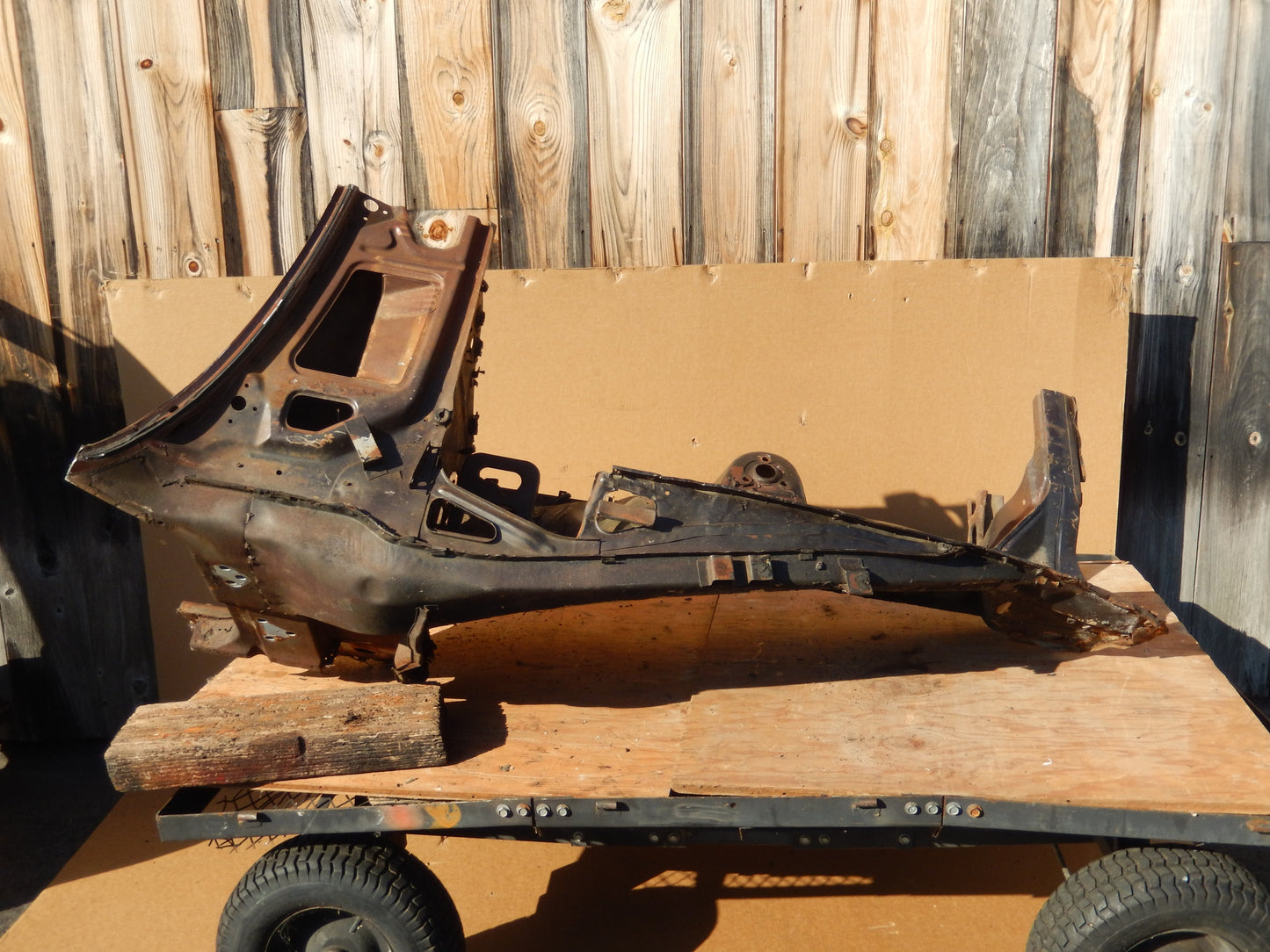 Datsun 240Z 1972 Front Passengers Inner Fender/ Frame Body Cut