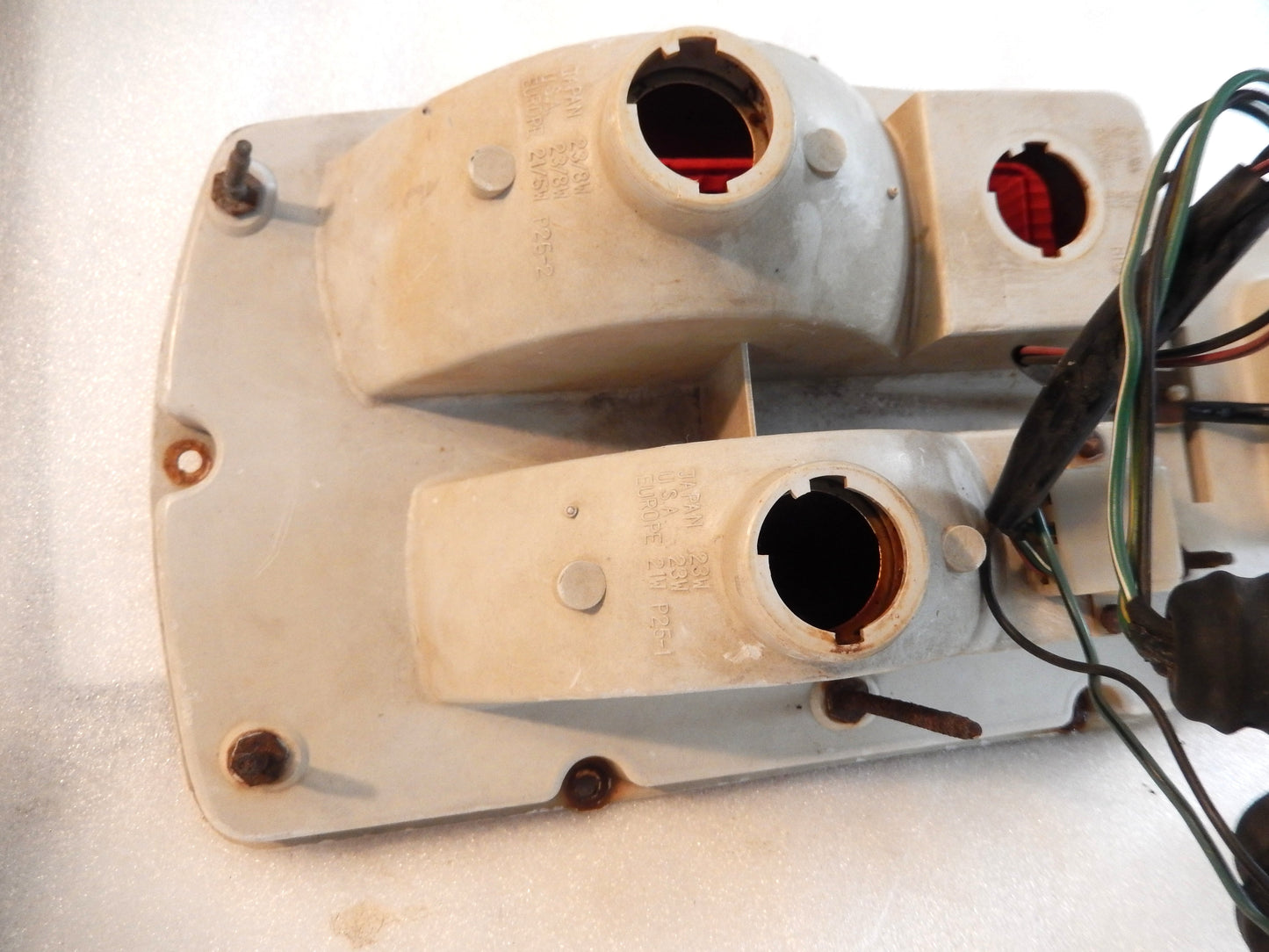 Datsun 280Z Passenger Side Tail Light (Handy Man's Special)