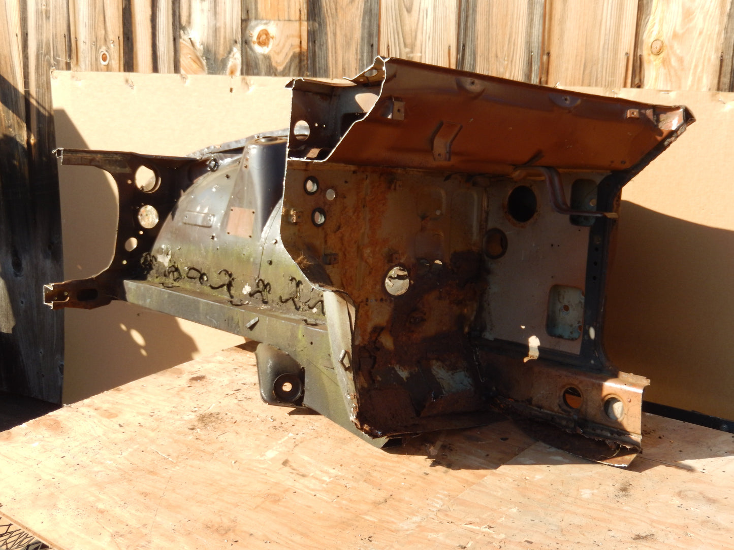Datsun 240Z 1972 Front Passengers Inner Fender/ Frame Body Cut