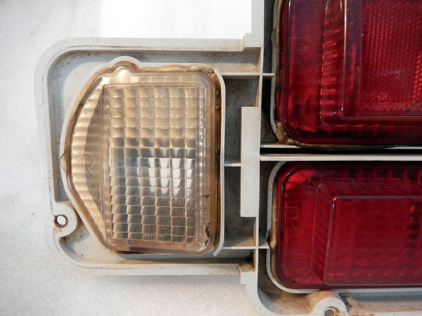 Datsun 280Z Passenger Side Tail Light (Handy Man's Special)