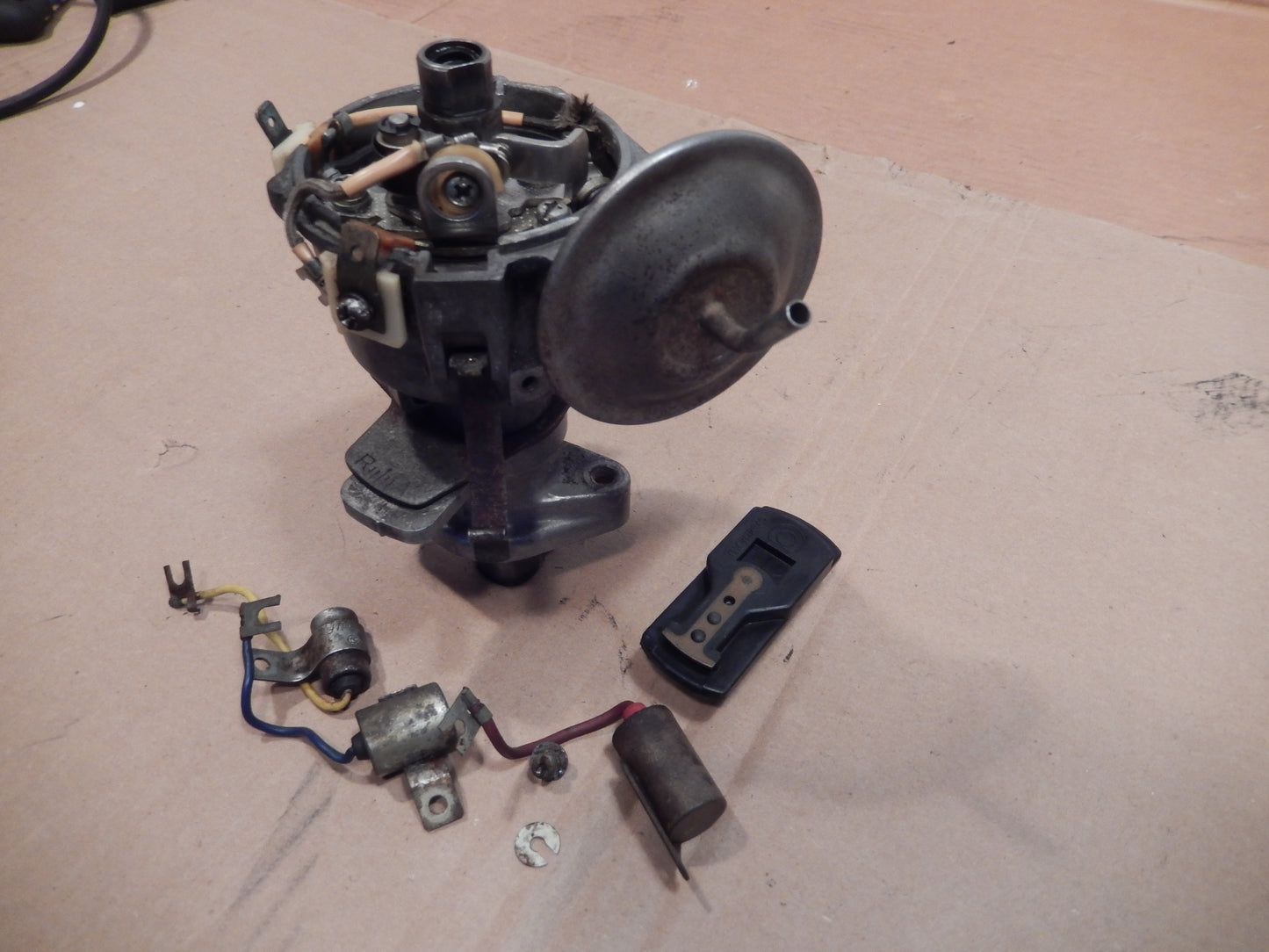 Datsun 1973 240Z Distributor