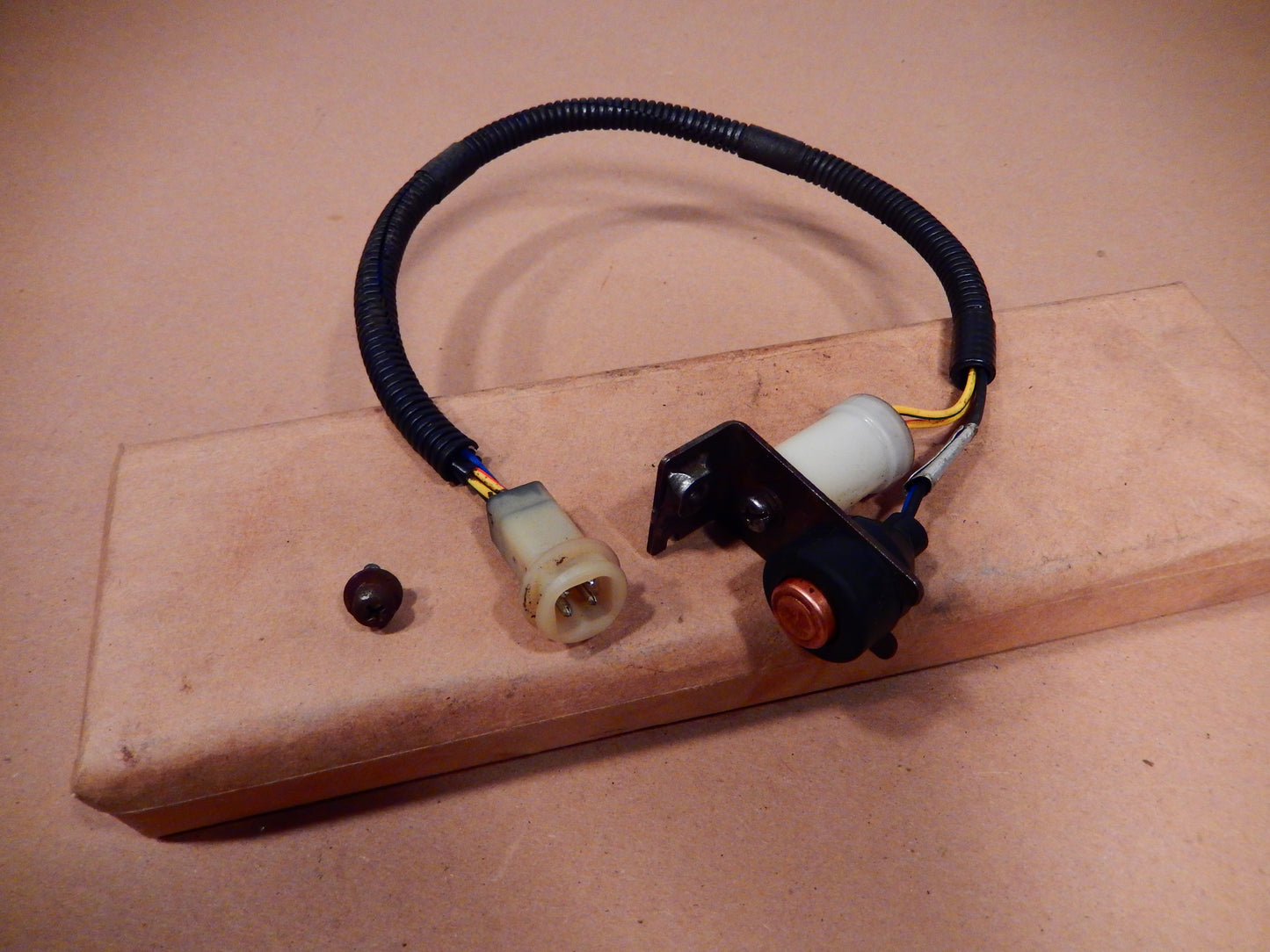 Datsun 280ZX Front Grill Mounted External Temperature Sensor