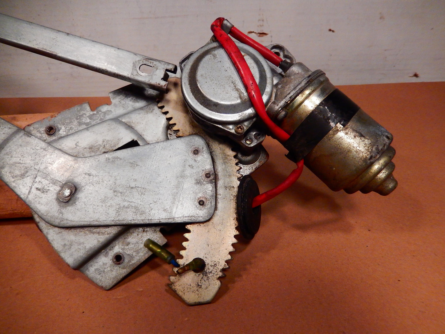 Datsun 280ZX Passenger's Side Door Window Regulator With Motor