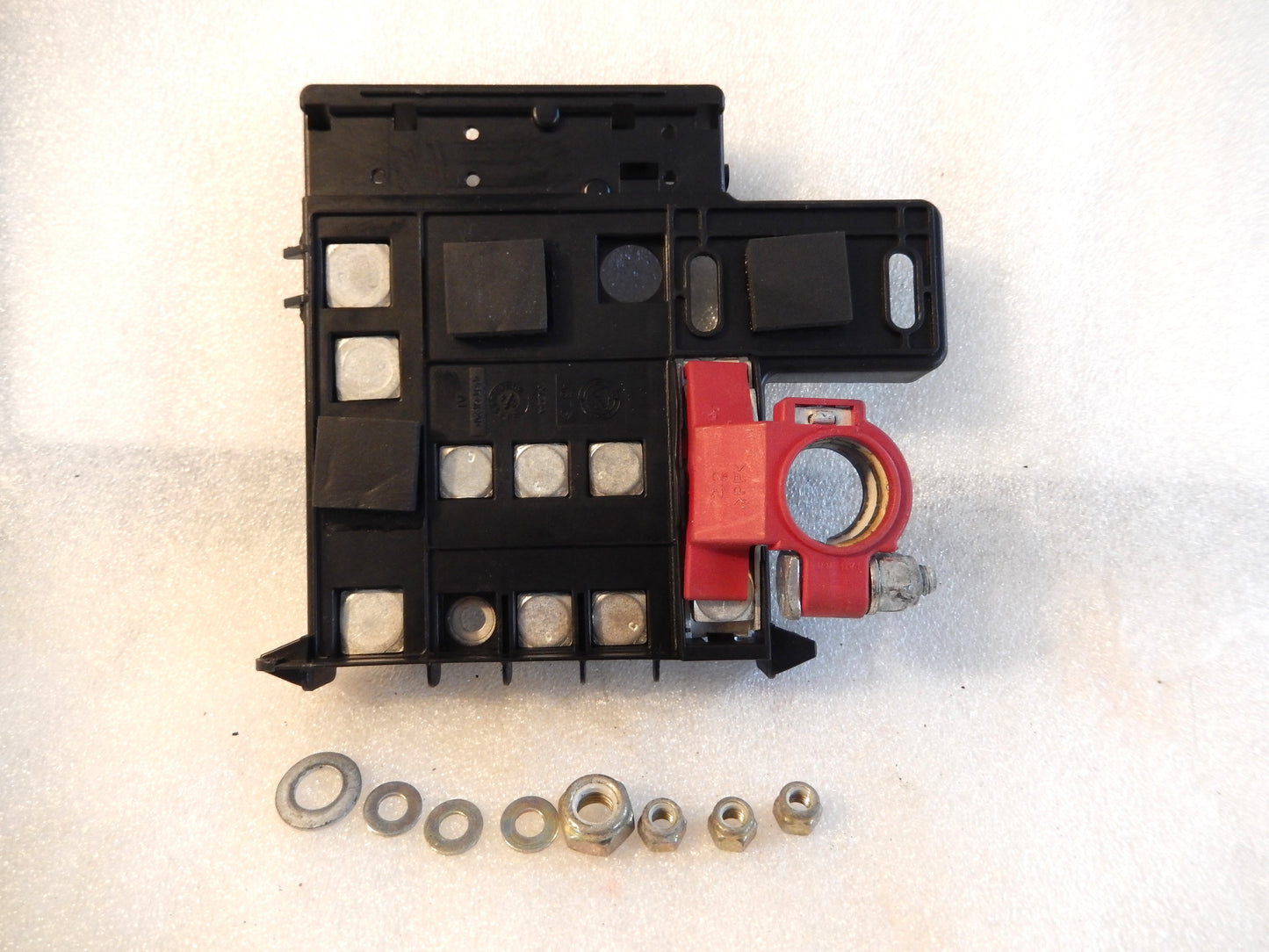 Maserati Quattroporte M139 Positive Battery Plate
