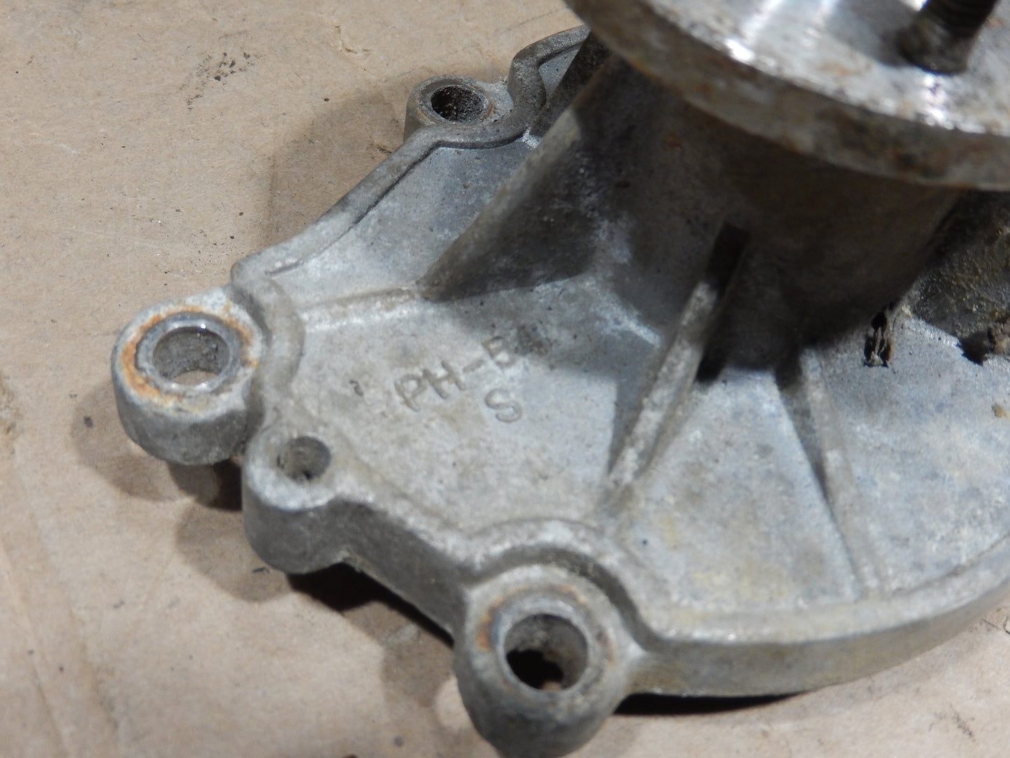 Datsun 240Z Engine Water Pump