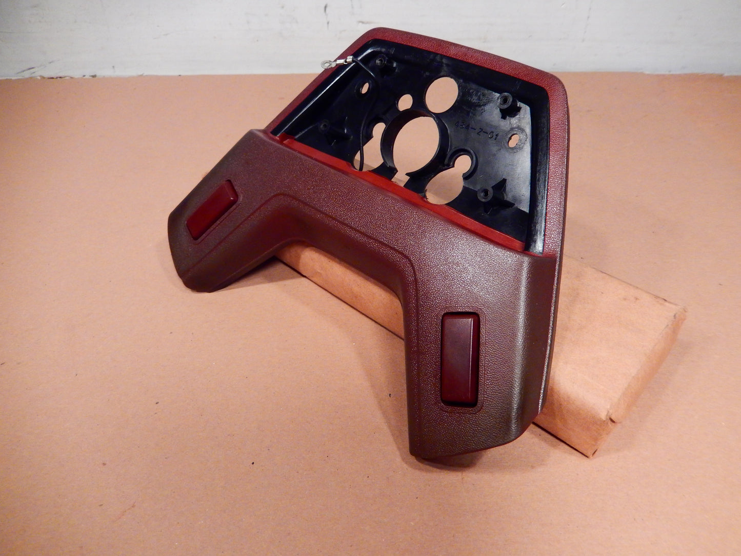 Datsun 280ZX Steering Wheel Horn Switch