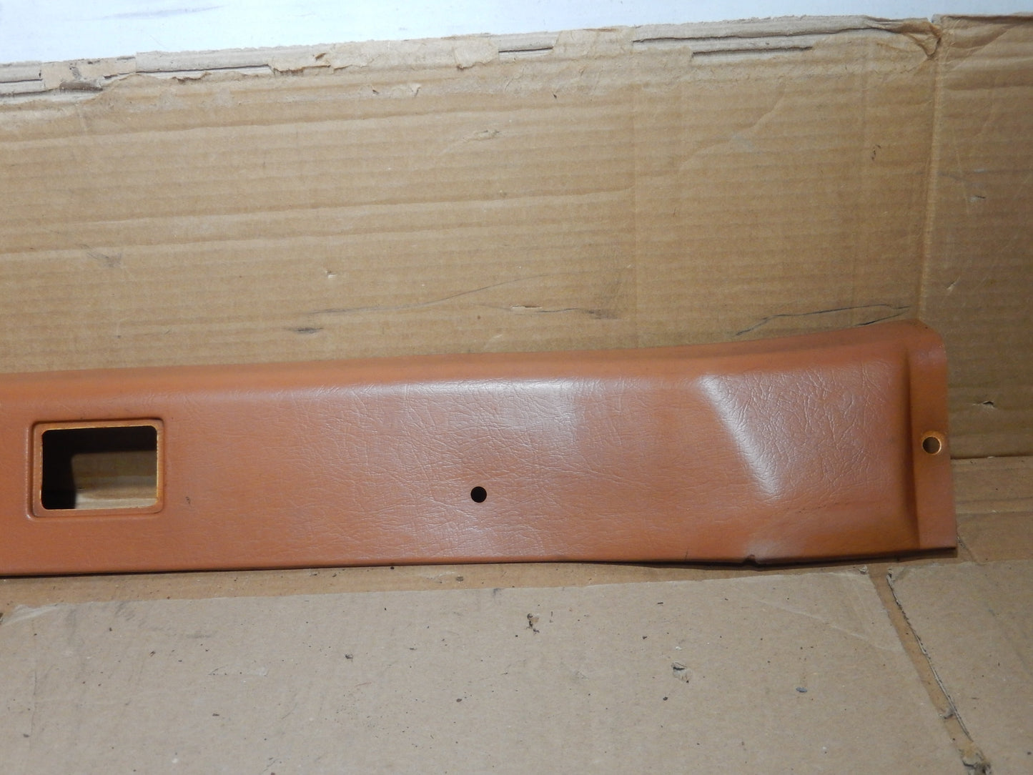 Datsun 240Z Center Overhead Courtesy Panel