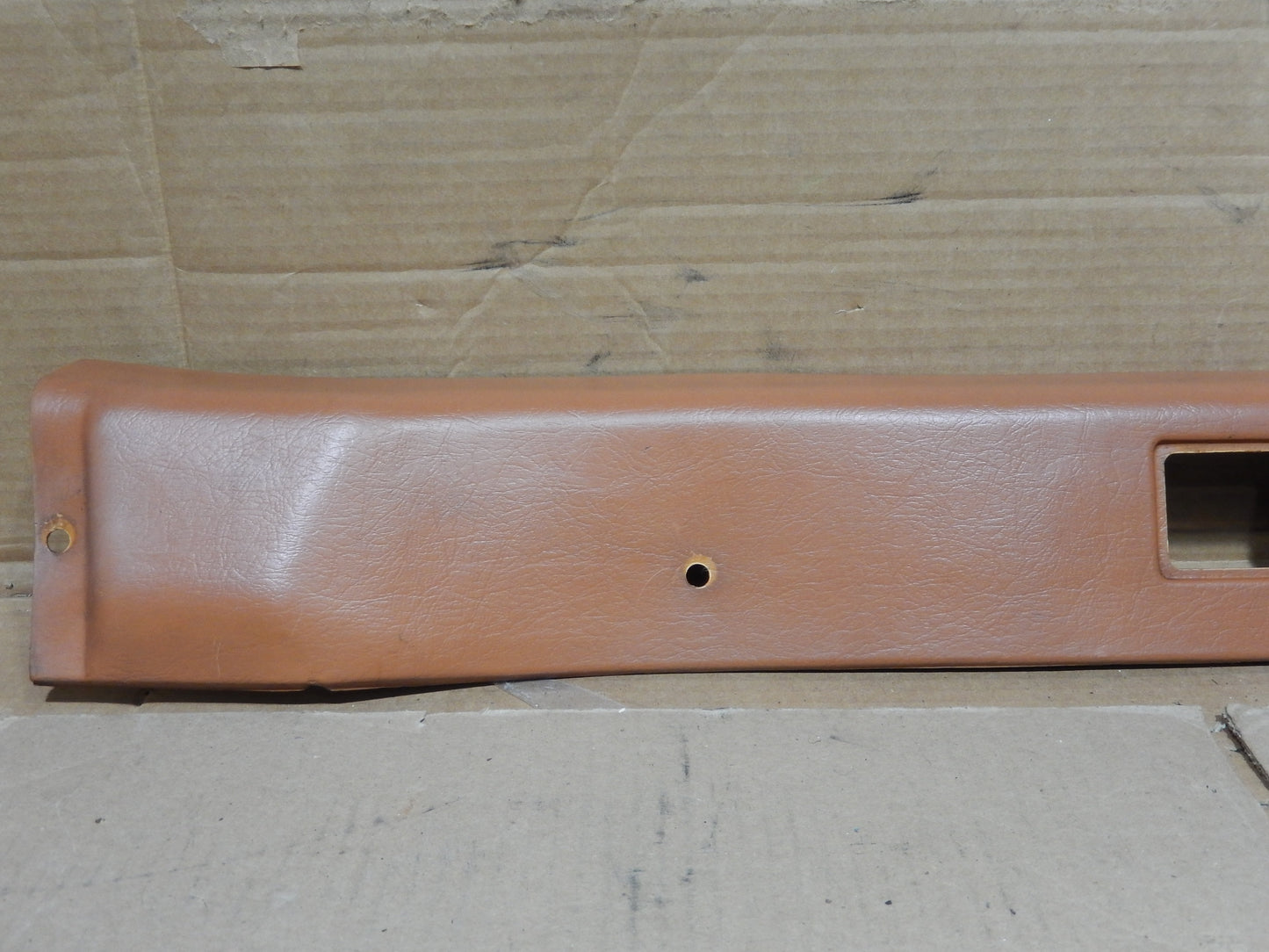 Datsun 240Z Center Overhead Courtesy Panel