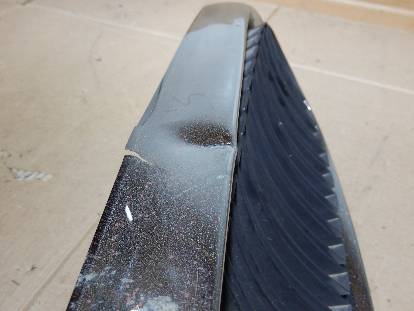 Volvo P1800ES Front Grill