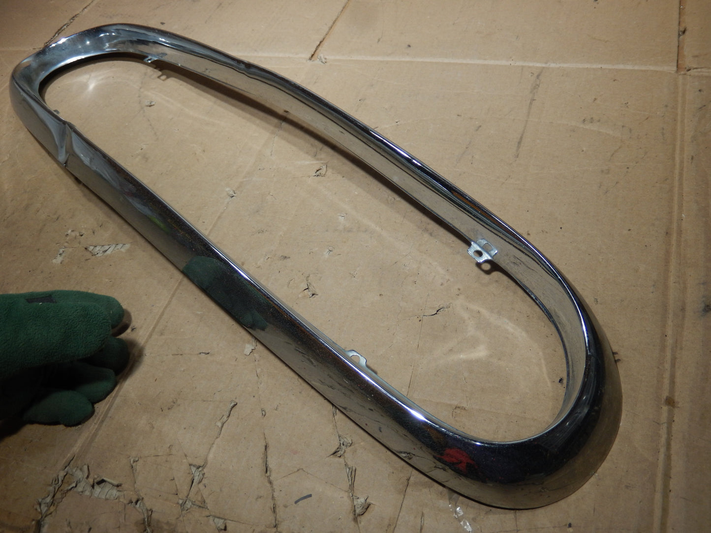 Volvo P1800ES Front Grill