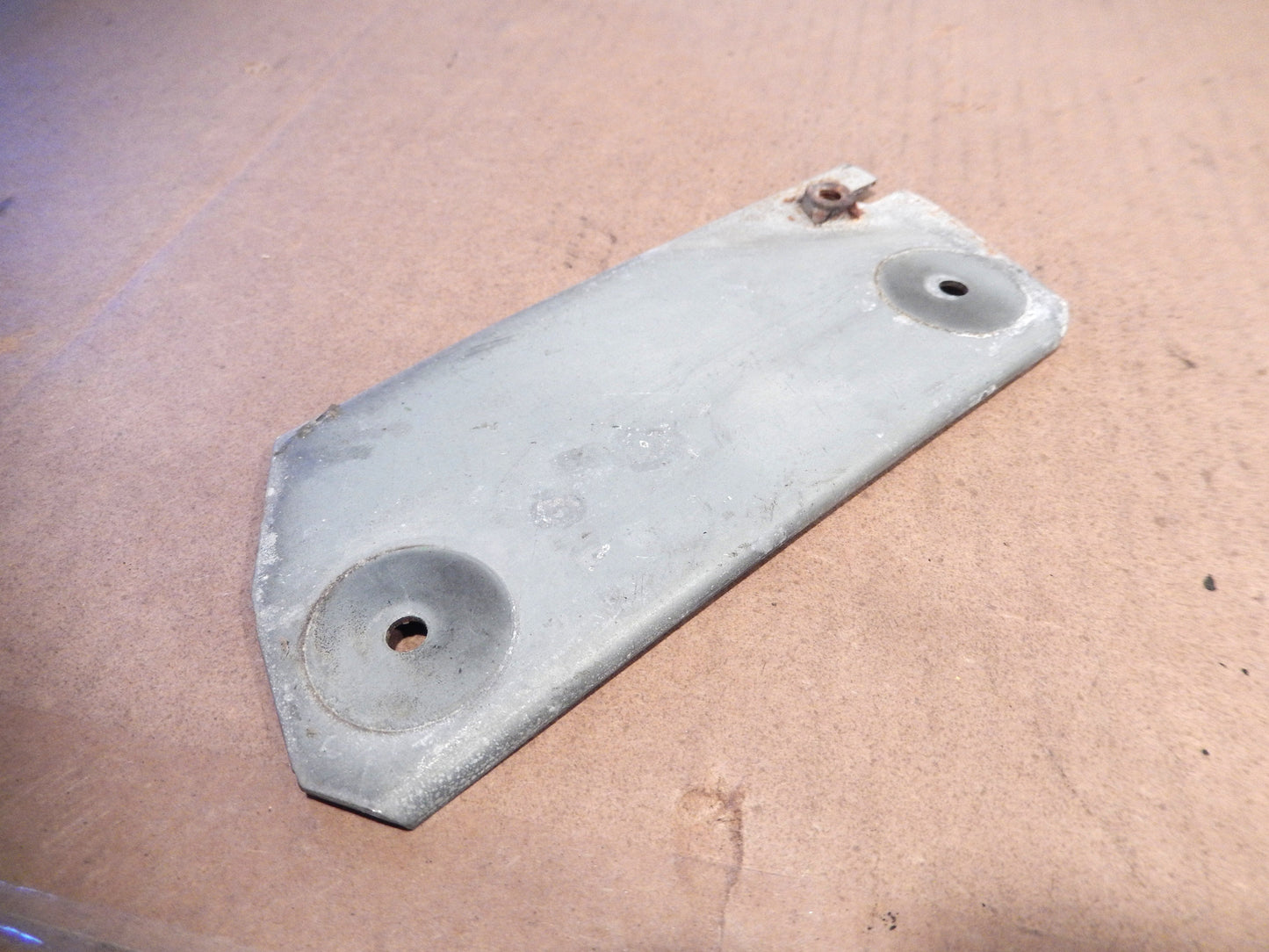 Datsun 280ZX Passenger Window Slide Mount Bracket