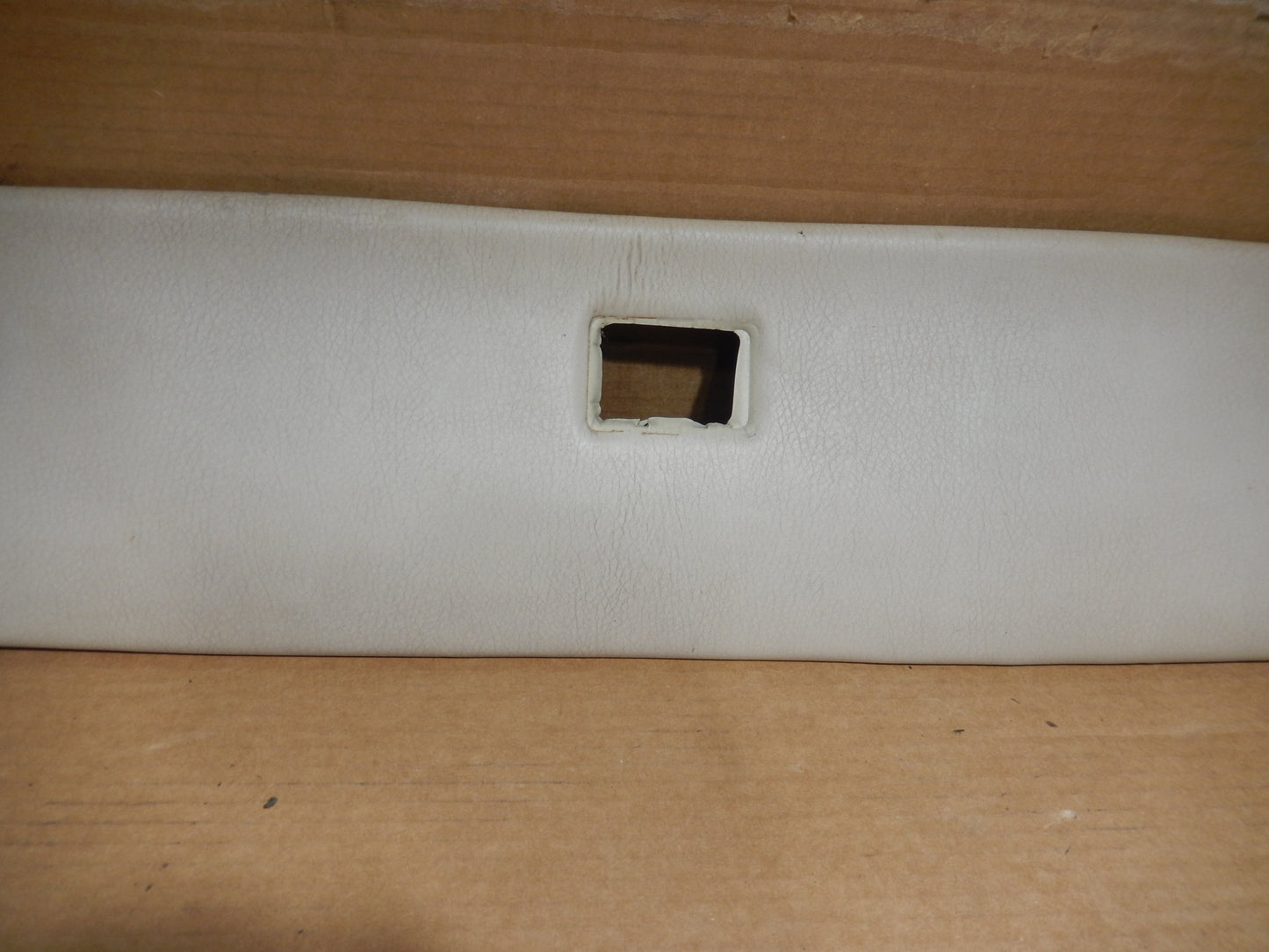 Datsun 280Z 2 + 2 Overhead Center Light Panel