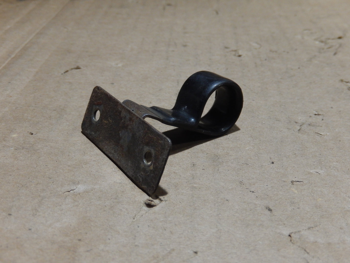 Datsun 240Z Vacuum Brake Can Line Brace
