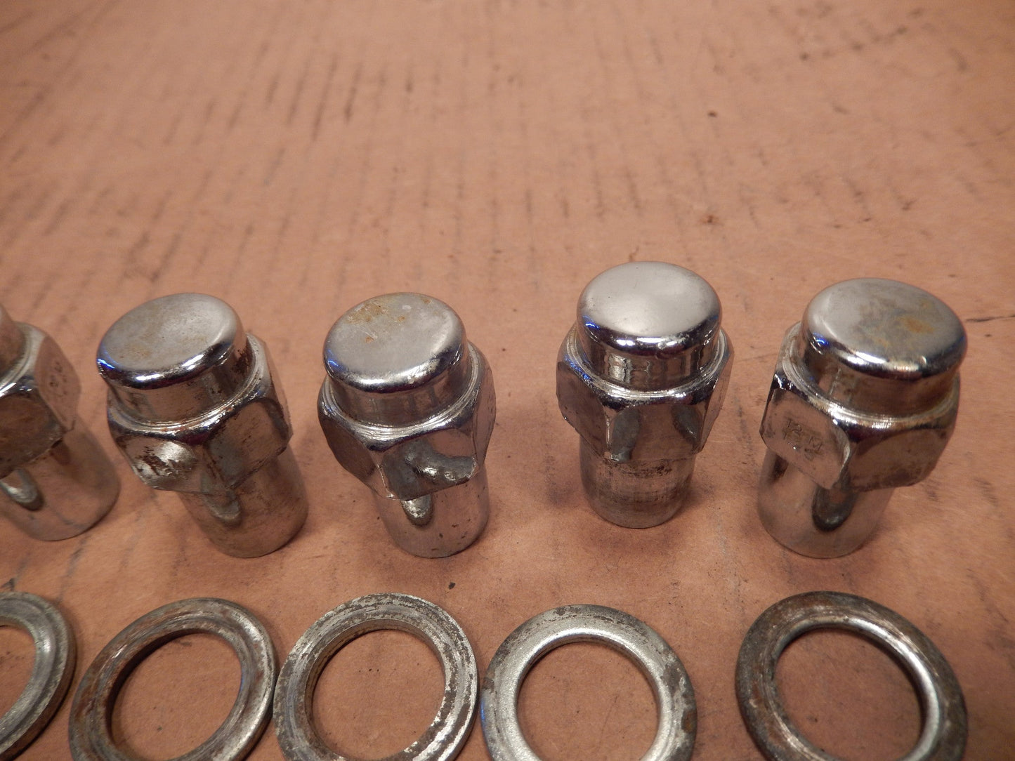 Datsun 240Z 280Z Set of 8 Lug Nuts and Washers