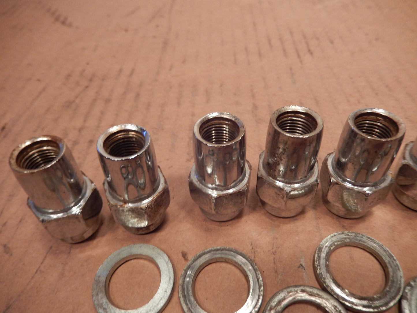 Datsun 240Z 280Z Set of 8 Lug Nuts and Washers