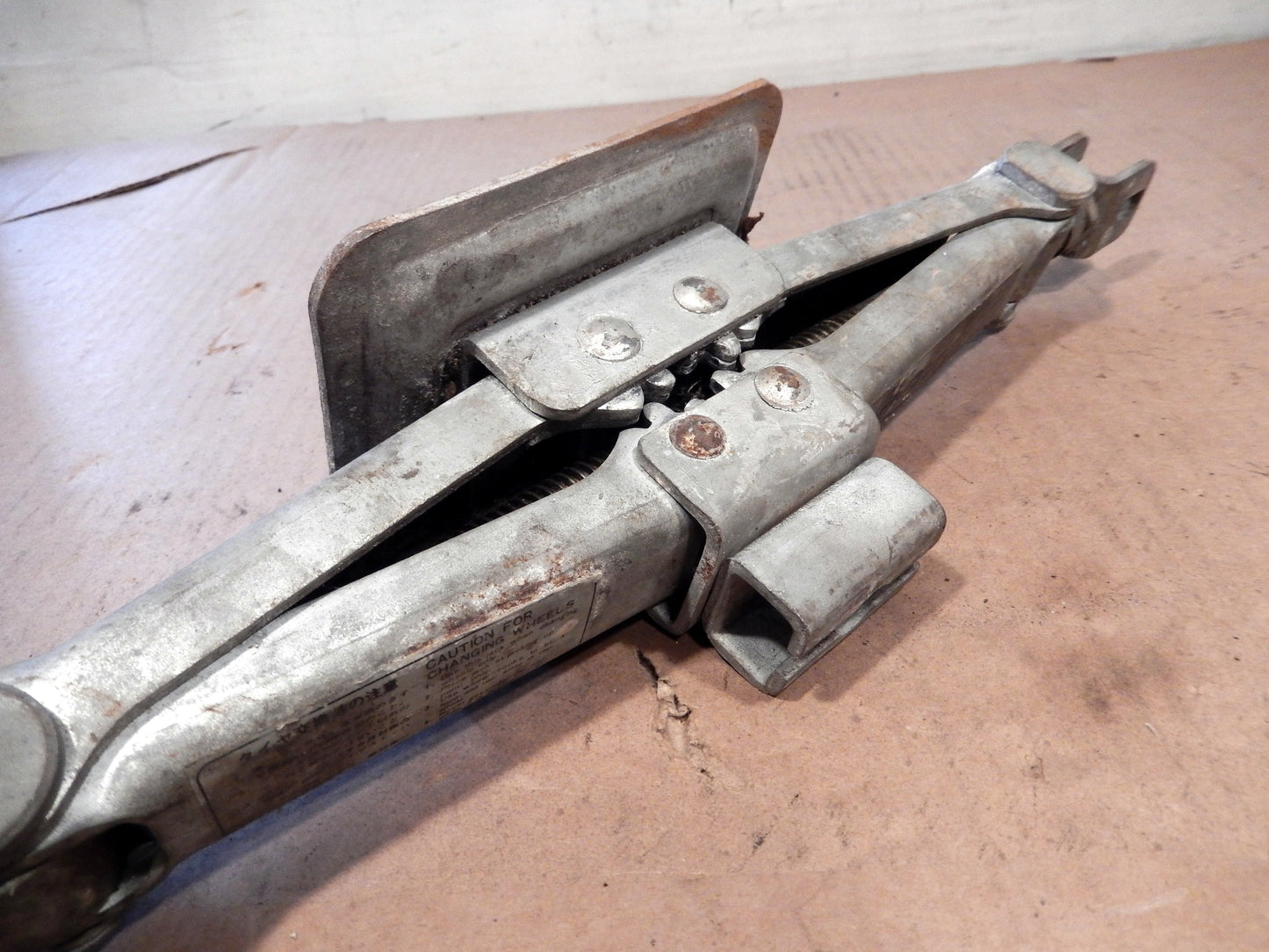 Datsun 240Z Lift Jack