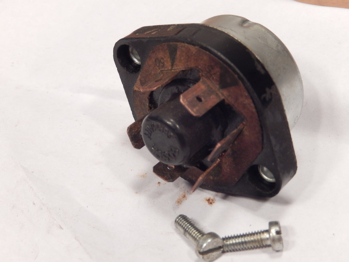 Volvo P1800ES Ignition Selector Switch