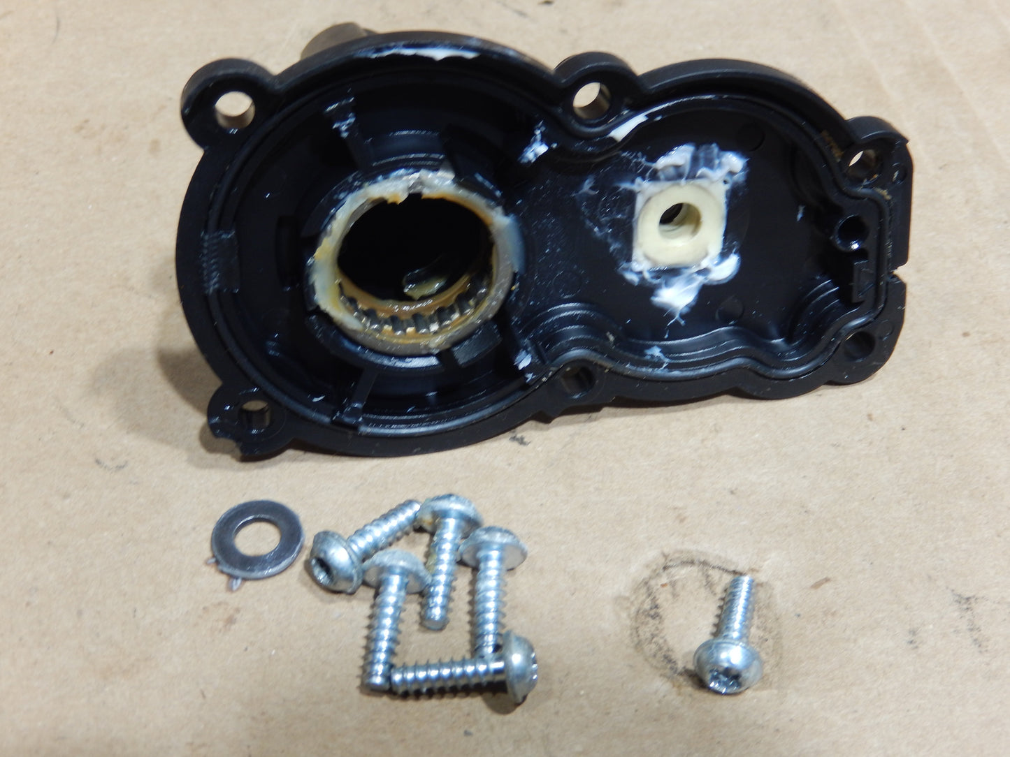 Maserati Quattroporte Parking Brake Actuator Motor Bearing / Cap