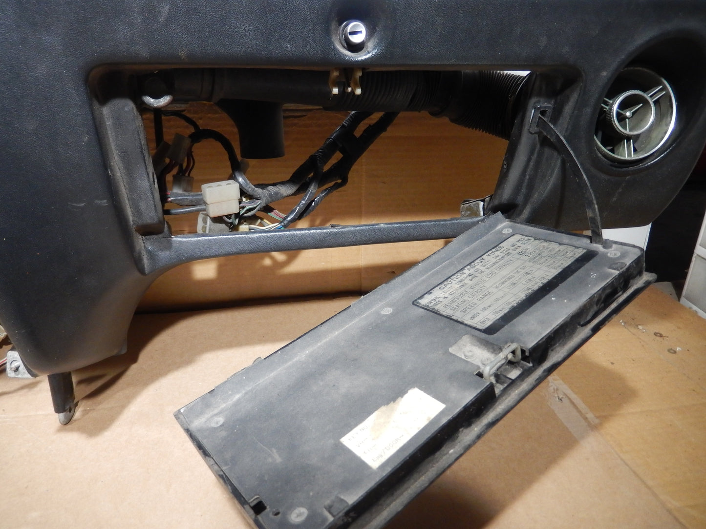 Datsun 240 1971 / ' 72 Complete Dashboard