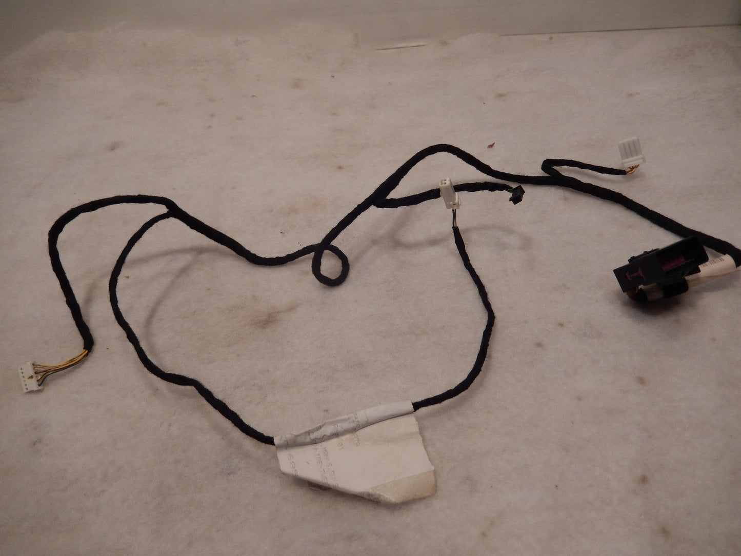 Maserati Quattroporte M-139 NOS Rear Passengers Door Panel Wire Harness