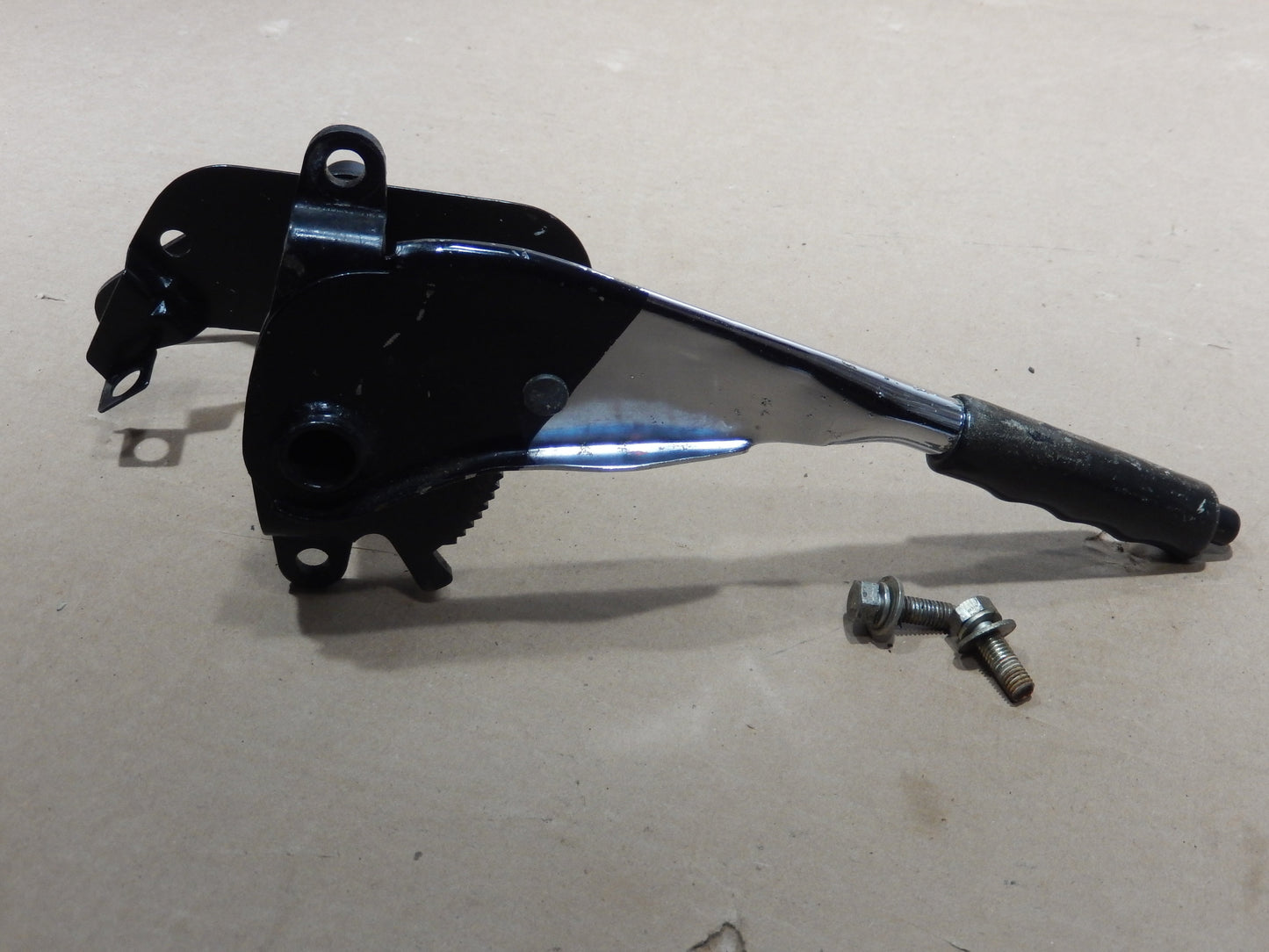 Datsun 240Z Emergency Brake Lever Mechanism