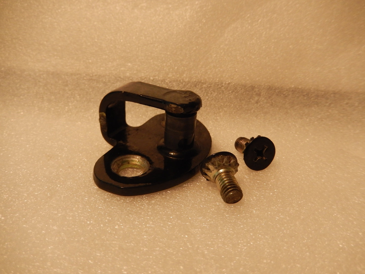 Datsun 280ZX Passengers Door Lock Catch