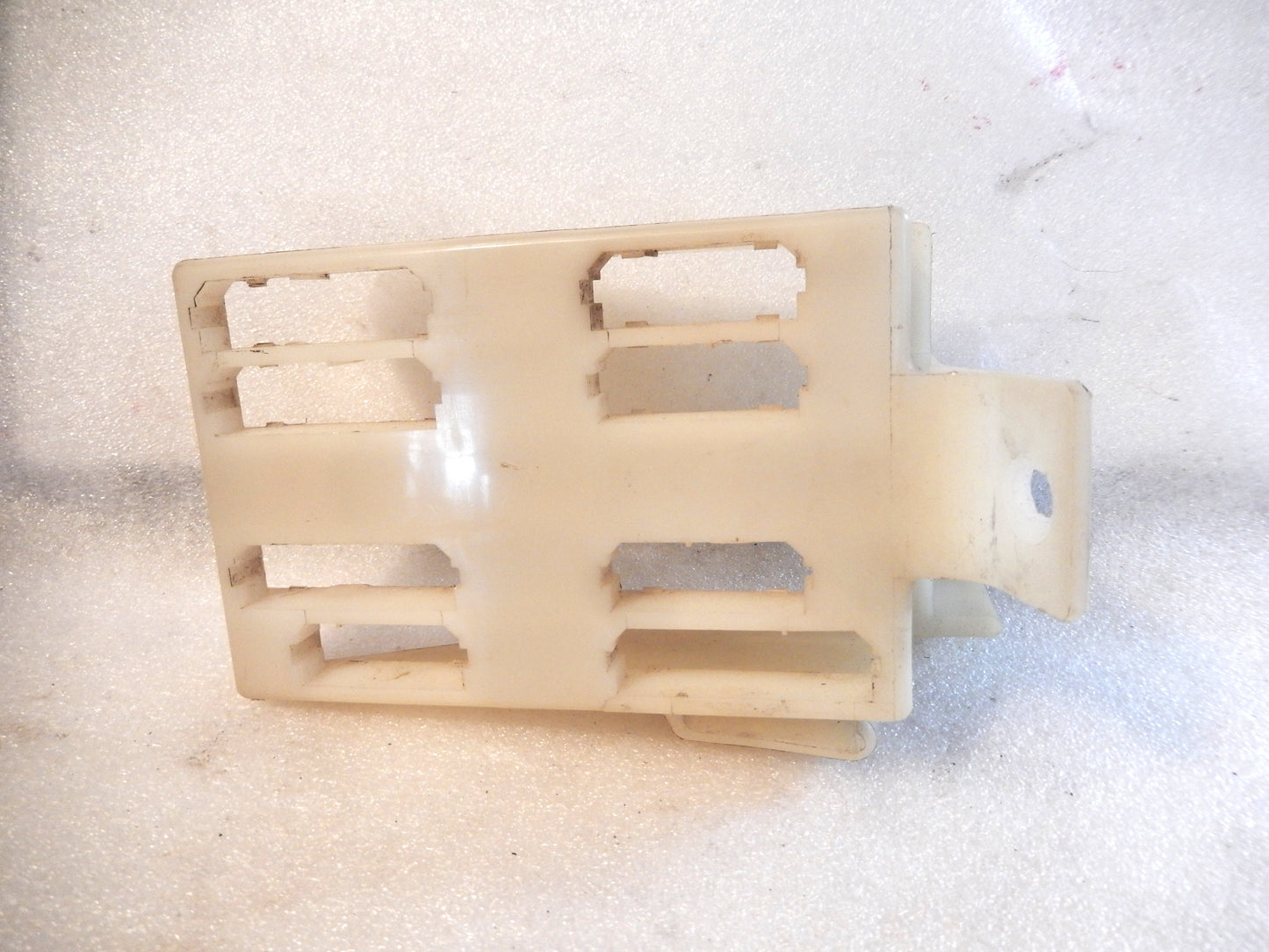 Datsun 240Z 280Z Wire Harness Junction Block