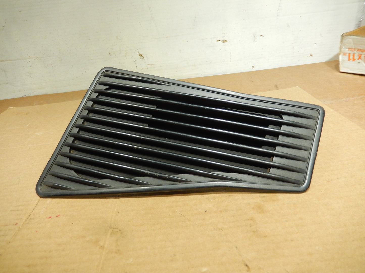 Datsun 280ZX Right Hand Hood Vent