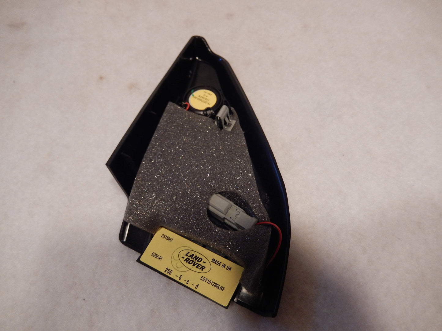 Range Rover P-38 NOS Front Passengers Exterior Mirror Cheater