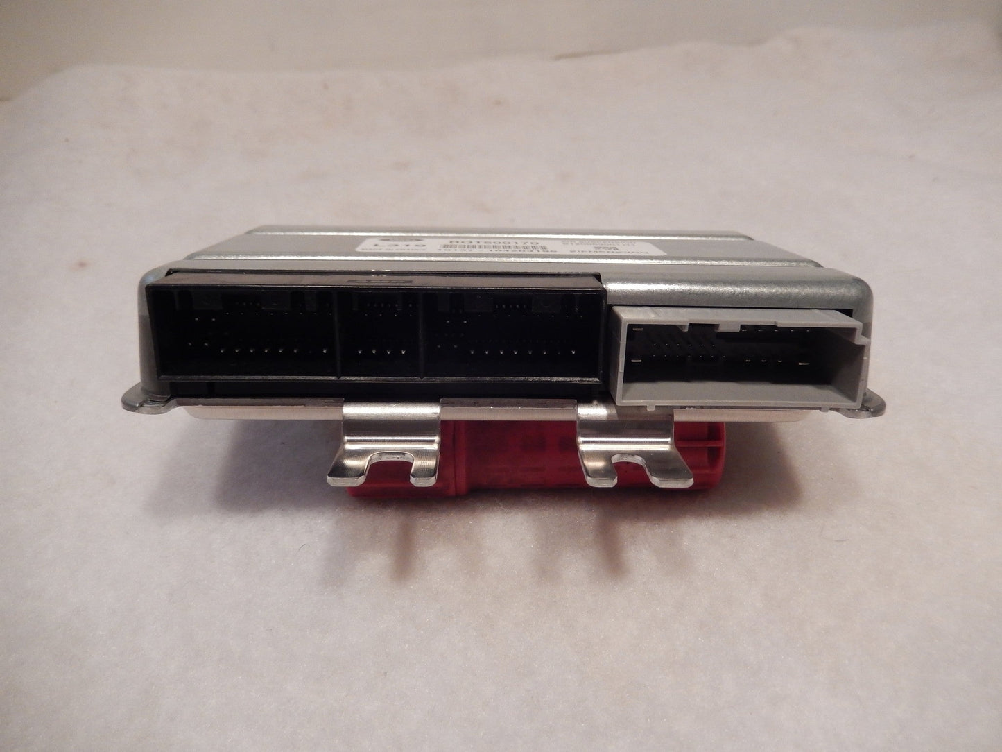 Range Rover OEM , NEW L 319 Air Suspension Control Box