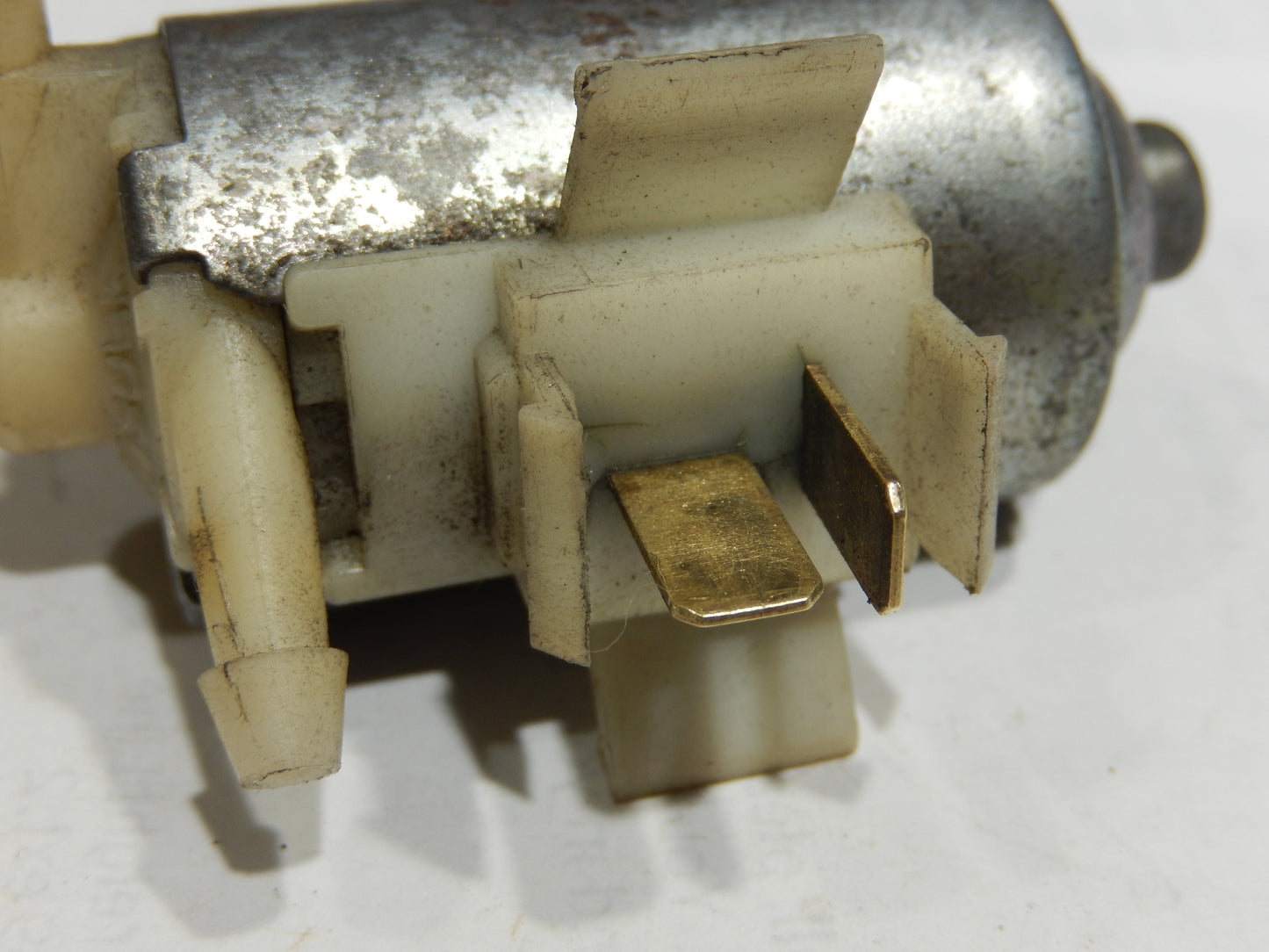 Datsun 240Z Washer Pump