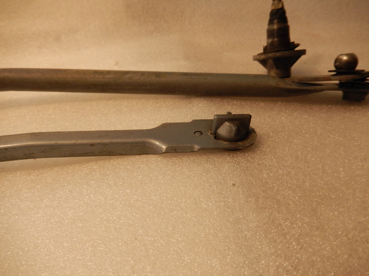 Datsun 280ZX Wiper Mechanism