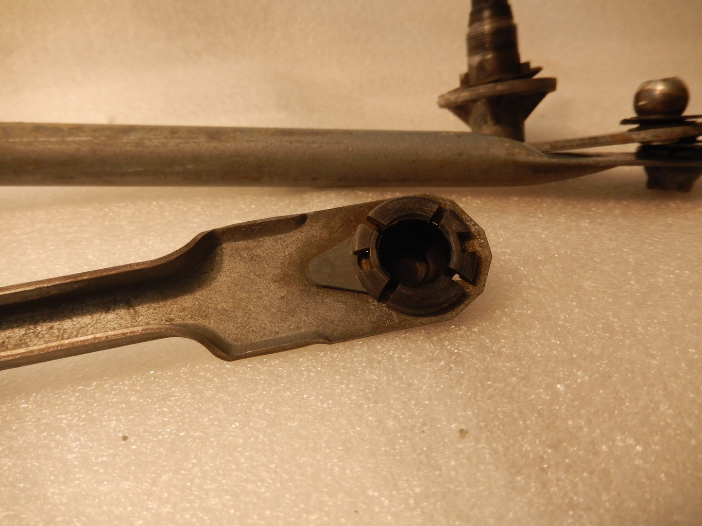 Datsun 280ZX Wiper Mechanism