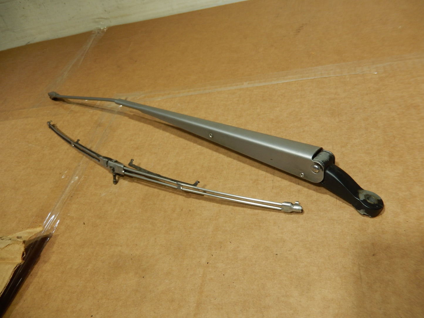 Datsun 280ZX Rear Hatch Windshield Wiper Mechanism